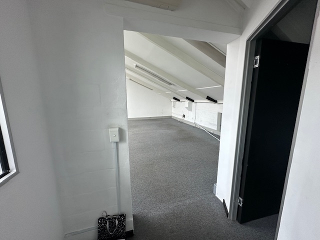 To Let Commercial Property for Rent in Observatory Western Cape